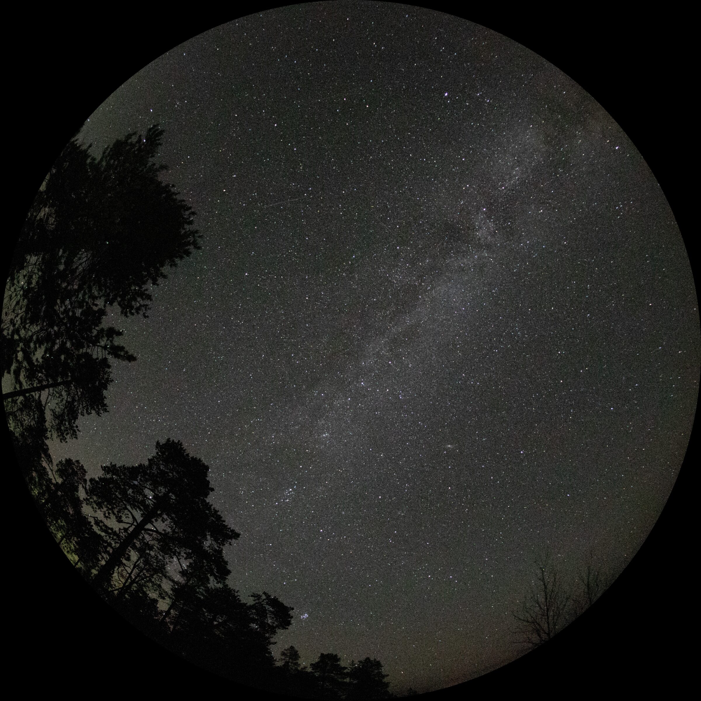 Linnunrata, kuva: Mikko Suominen/taivo.fi